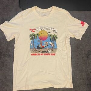 Nike T-shirt worn once Medium